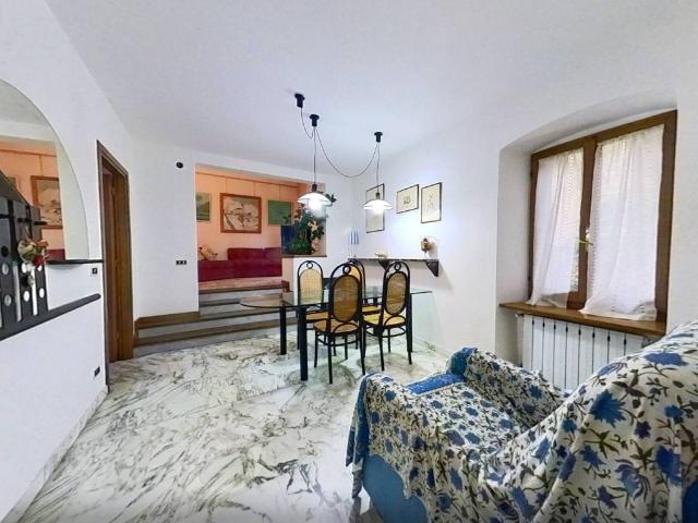 Appartamento in vendita a L'Annunziata, Luni