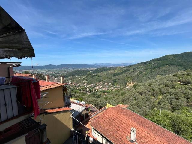 Appartamento in vendita a L'Annunziata, Luni