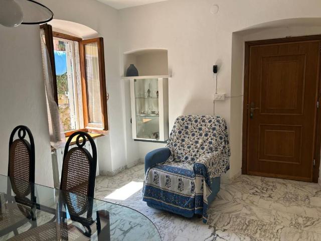 Appartamento in vendita a L'Annunziata, Luni