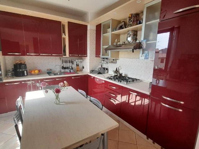Appartamento in vendita a Lurago D'erba, Lombardia