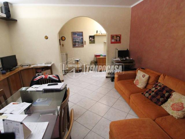 Appartamento in vendita a Lurago D'erba, Lombardia