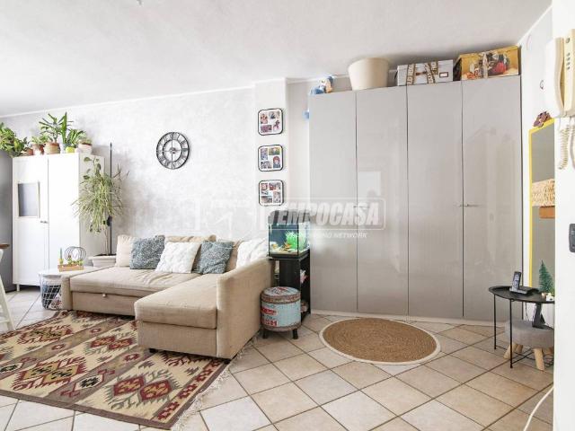 Appartamento in vendita a Lurano, Lombardia