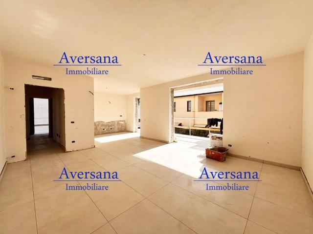 Appartamento in vendita a Lusciano, Campania