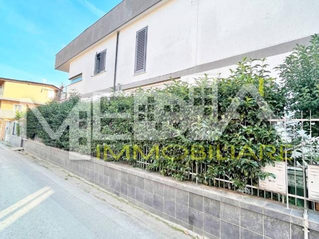 Appartamento in vendita a Lusciano, Campania