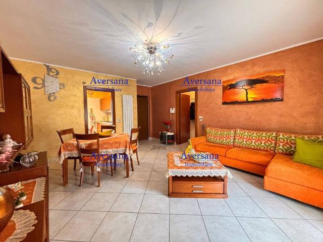 Appartamento in vendita a Lusciano, Campania