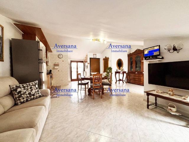Appartamento in vendita a Lusciano, Campania