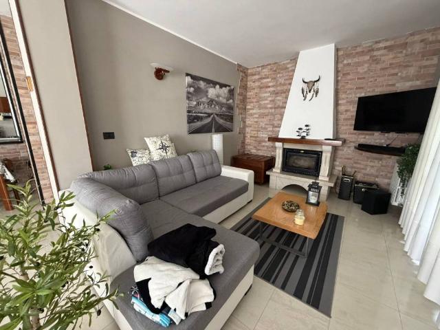 Villa Indipendente in vendita a Colletto, Luserna San Giovanni