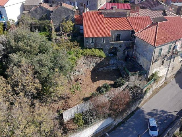 Appartamento in vendita a Lustra, Campania