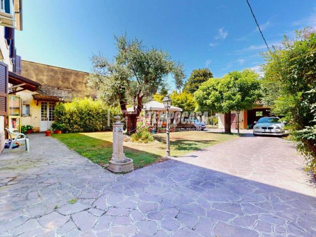 Villa Indipendente in vendita a Bassa Reggiana, Re