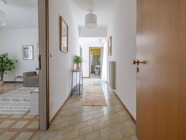 Appartamento in vendita a Marche, Pesaro E Urbino
