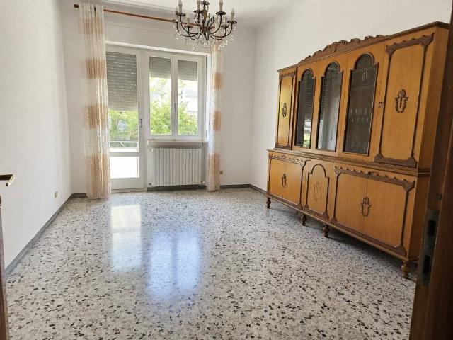 Appartamento in vendita a Pace, Macerata