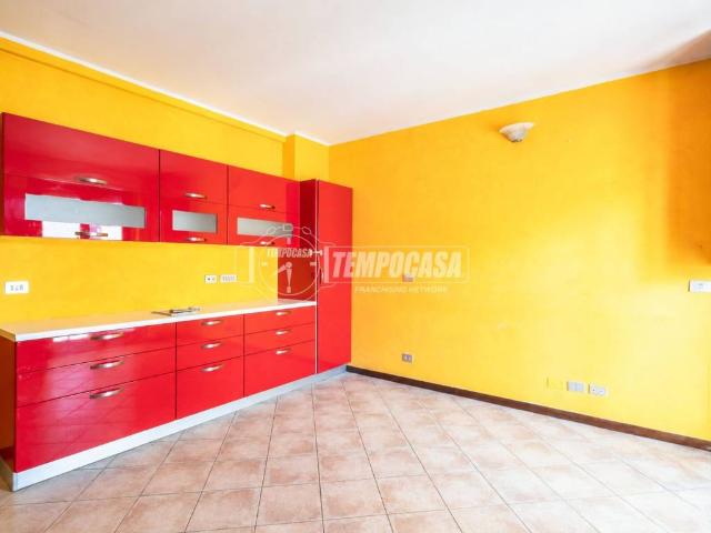 Appartamento in vendita a Piediripa, Macerata