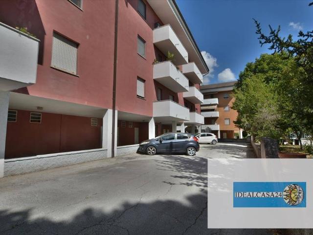 Appartamento in vendita a Marche, Macerata