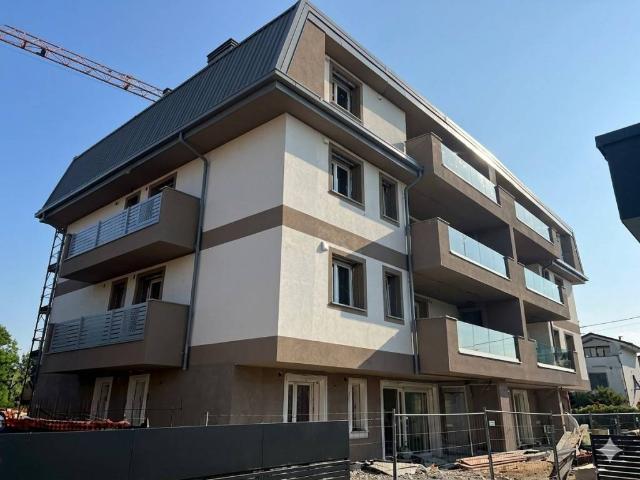 Appartamento in vendita a Macherio, Lombardia