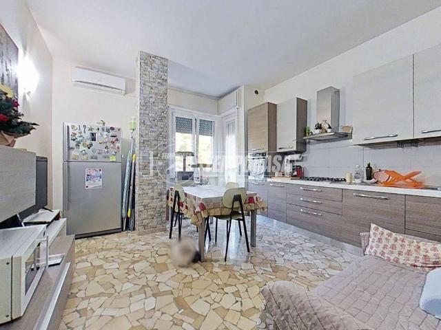 Appartamento in vendita a Sovico, Lombardia