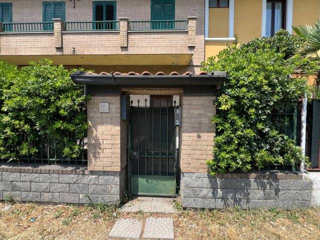 Appartamento in vendita a Macherio, Lombardia