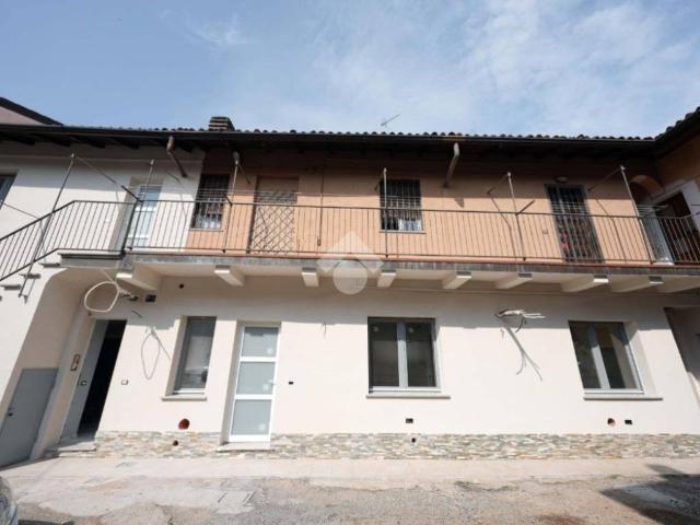 Appartamento in vendita a Macherio, Lombardia