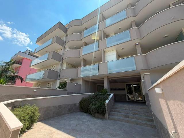 Appartamento in vendita a Maddaloni, Campania