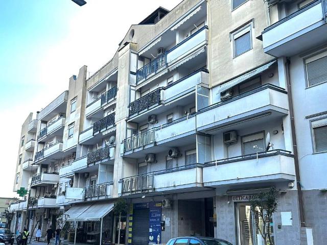 Appartamento in vendita a Maddaloni, Campania