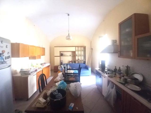 Appartamento in vendita a Maddaloni, Campania