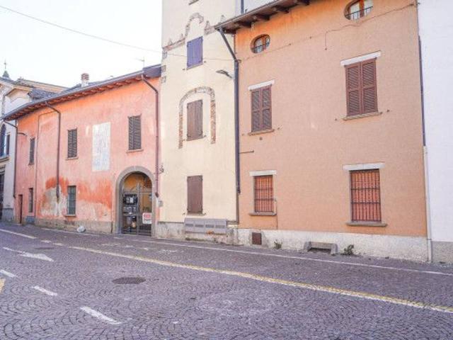 Appartamento in vendita a Madone, Lombardia
