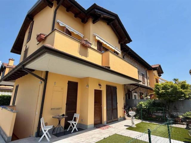 Appartamento in vendita a Madone, Lombardia