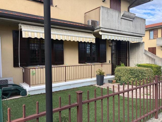 Appartamento in vendita a Madone, Lombardia