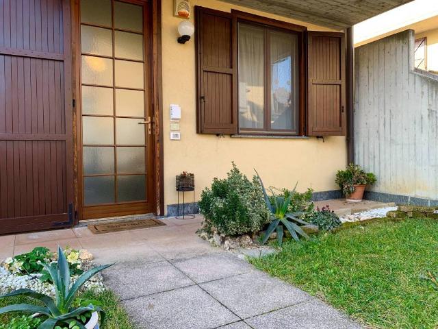 Appartamento in vendita a Madone, Lombardia