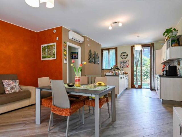 Appartamento in vendita a Madone, Lombardia