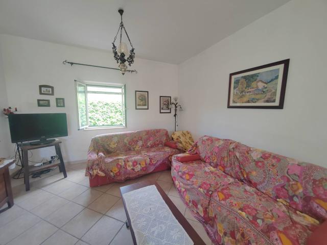 Villa Indipendente in vendita a Maenza, Lazio