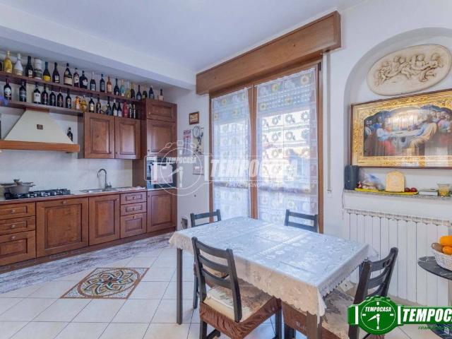 Appartamento in vendita a Magenta, Lombardia