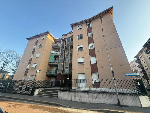 Appartamento in vendita a Magenta, Lombardia