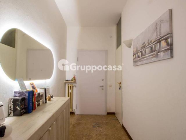 Appartamento in vendita a Magenta, Milano