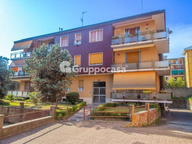 Appartamento in vendita a Magenta, Lombardia