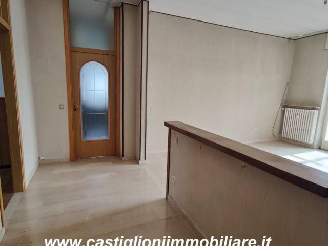 Appartamento in vendita a Magenta, Lombardia