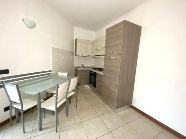 Appartamento in vendita a Magenta, Lombardia