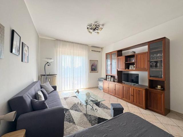 Appartamento in vendita a Magenta, Lombardia