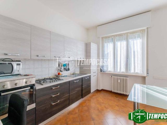 Appartamento in vendita a Magenta, Lombardia