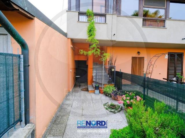 Appartamento in vendita a Magherno, Lombardia