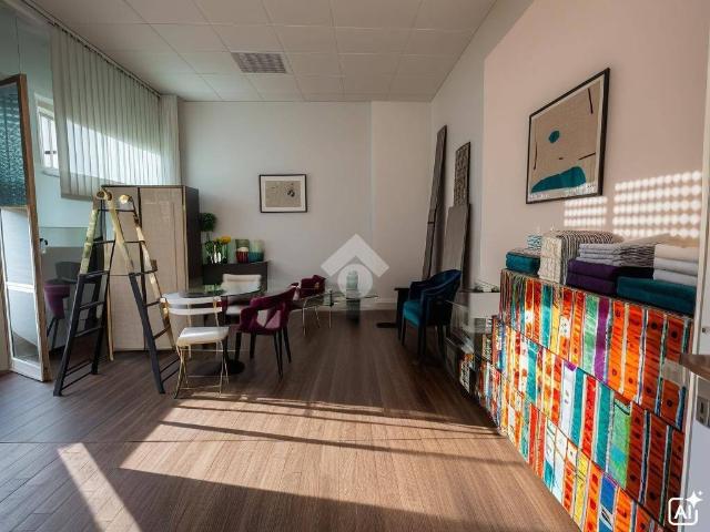 Appartamento in vendita a Magione, Umbria