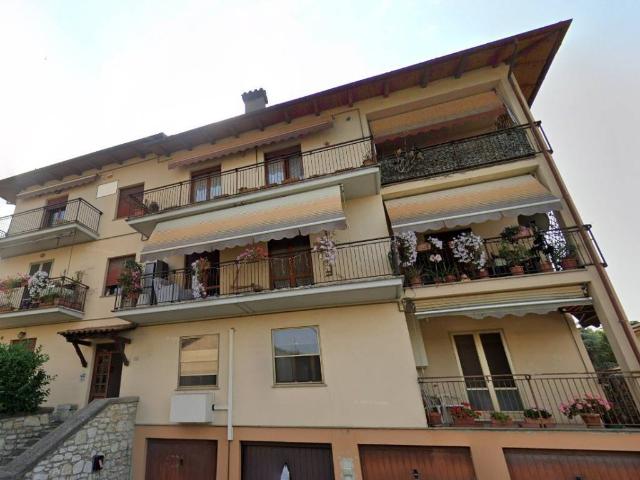 Appartamento in vendita a Passignano Sul Trasimeno, Umbria