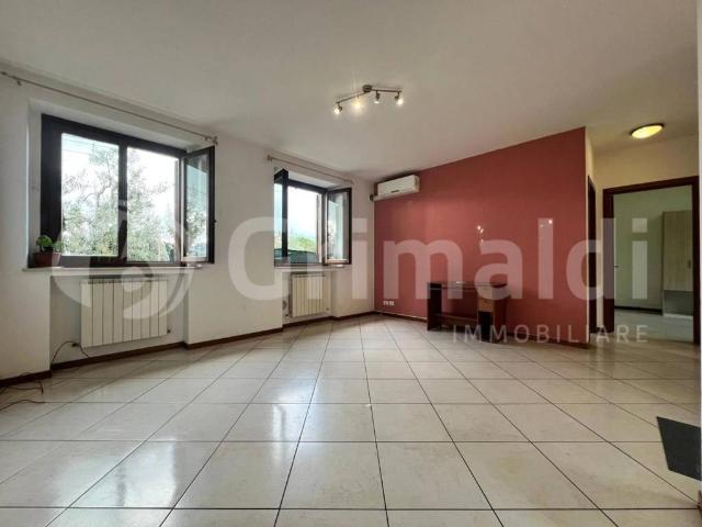 Appartamento in vendita a Magione, Umbria