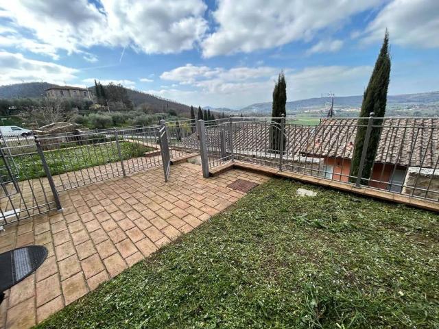 Appartamento in vendita a Magione, Umbria