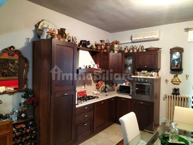 Appartamento in vendita a Magione, Umbria