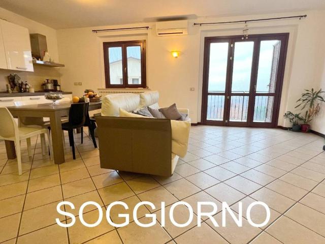 Appartamento in vendita a Magione, Umbria