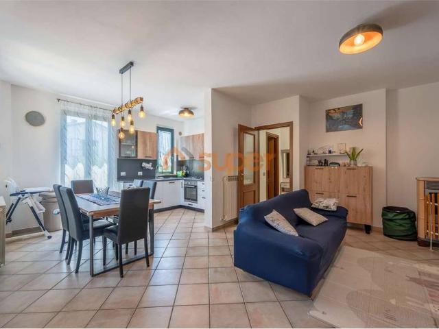 Appartamento in vendita a Magione, Umbria