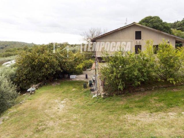 Villa Indipendente in vendita a Cenerente, Umbria
