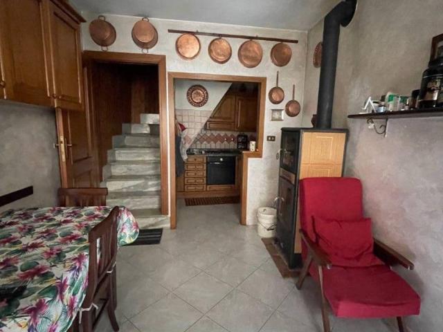 Appartamento in vendita a Magliano De' Marsi, Abruzzo