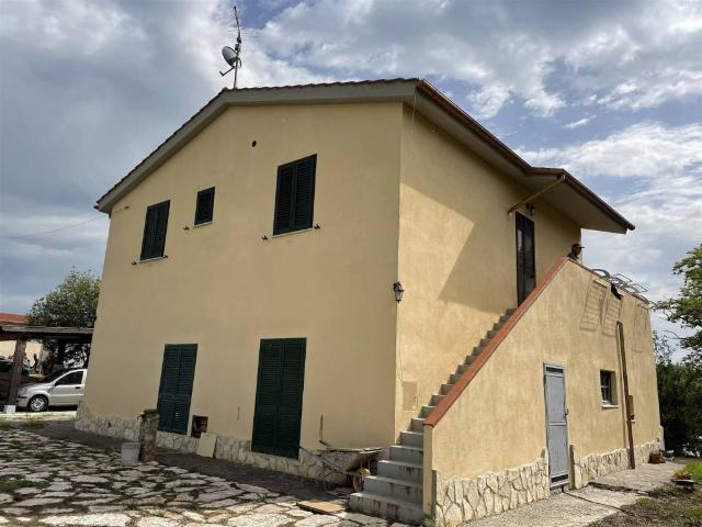 Appartamento in vendita a Magliano in Toscana, Grosseto