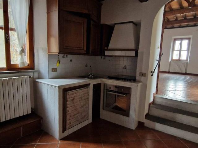 Appartamento in vendita a Magliano In Toscana, Toscana